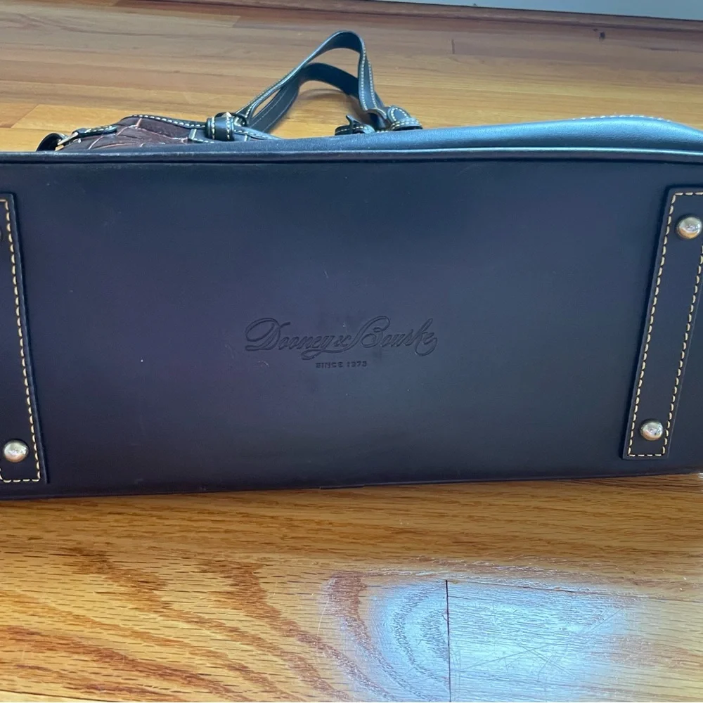 Dooney and Burke Purse - Picture 4 of 4
